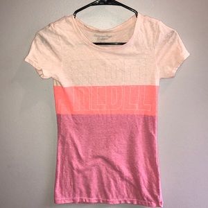 AEO XS short sleeve "REBEL" tee